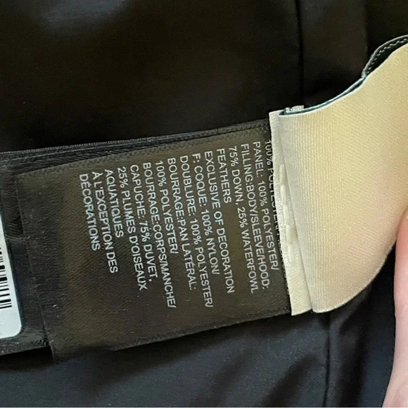 The North Face Renewed Shiny Gotham Parka - Picture 11 of 13